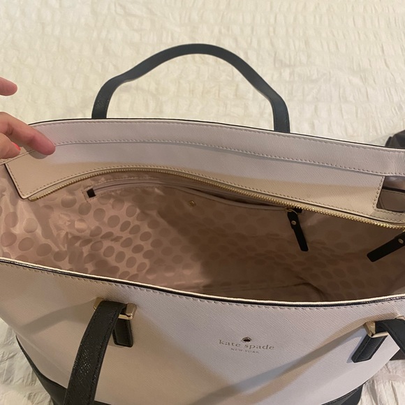 Kate Spade Cedar Street Harmony Tote - Picture 4 of 7